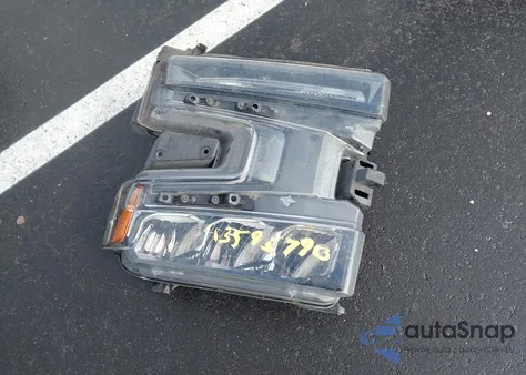 2021 Chevrolet Silverado 1500 4Wd Short Bed Rst из США, поврежденный, VIN 1GCUYEED1MZ193344